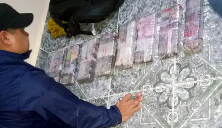 Allanamientos simultáneos en Comodoro, Madryn y Buenos Aires por drogas