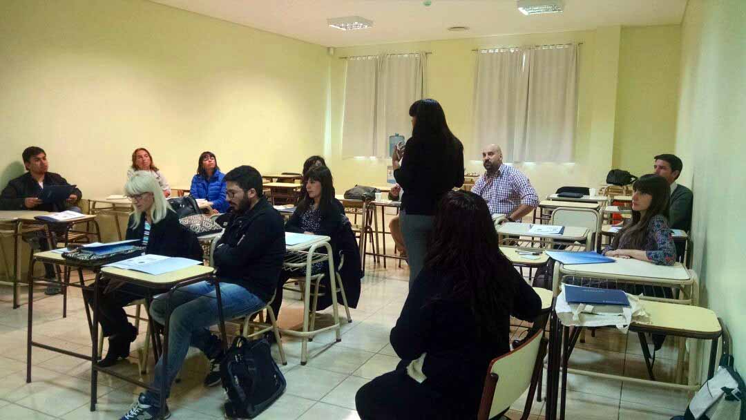 Gestionan financiamiento para el sector turístico santacruceño