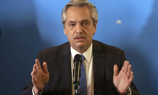 Fernández se reunió hoy con directivos de la CGT