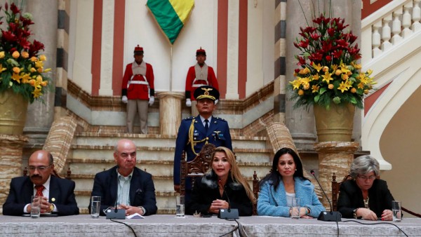 El gobierno boliviano admitió errores en el manejo de la pandemia