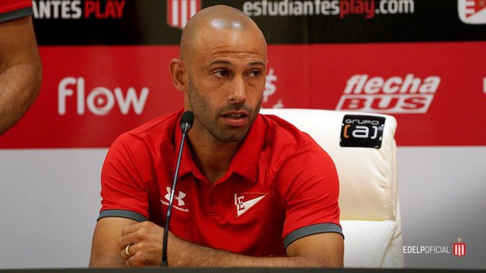 Javier Mascherano anunció que se retira del fútbol