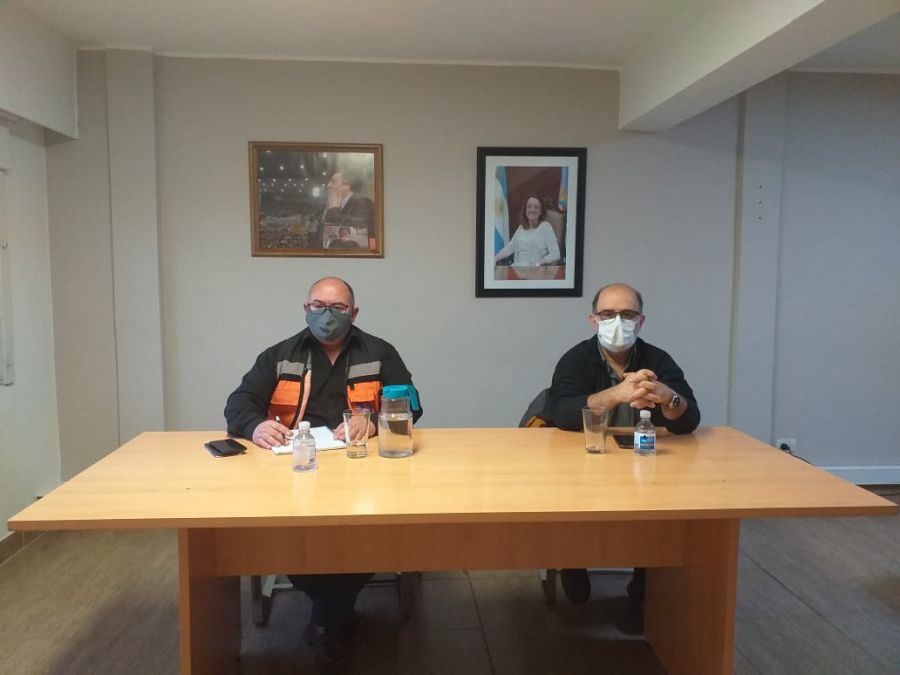 Continúan trabajando en el proyecto de instalación de sismógrafos