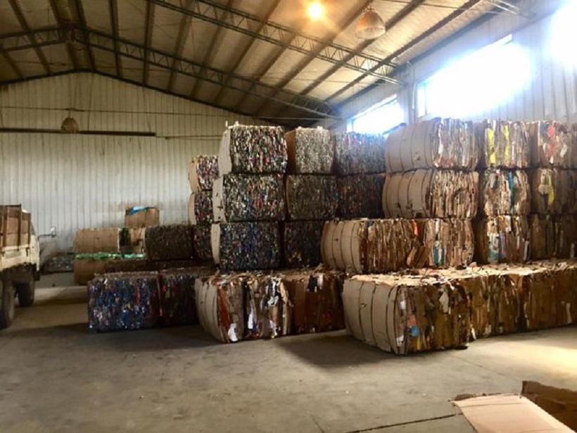 El Calafate: Municipio vende 27 toneladas de cartón