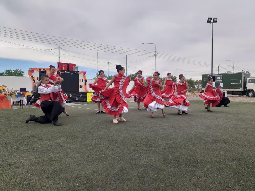 Inscripciones a los talleres culturales 2022 en Koluel Kayke