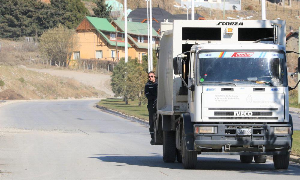 El Calafate: Municipio compra camiones recolectores y otras maquinas
