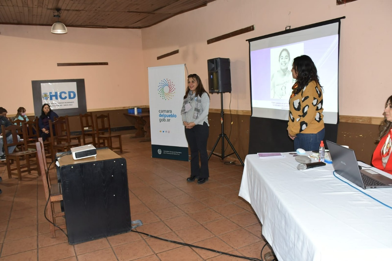 Realizaron la segunda capacitación por la Ley Micaela en Perito Moreno