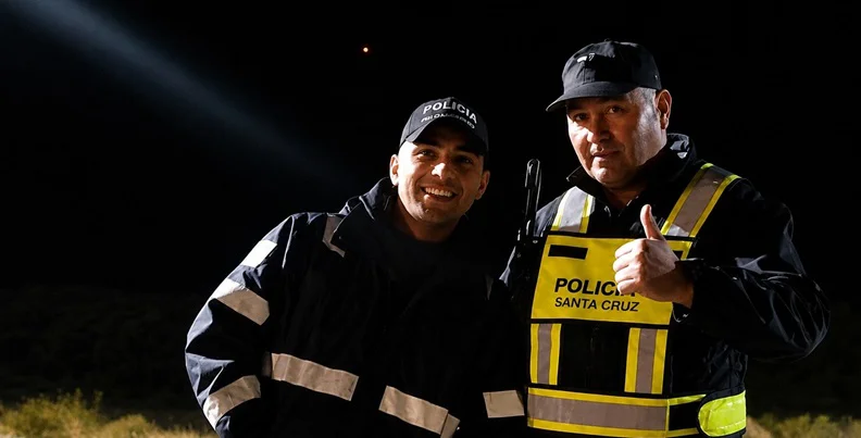 Reconocieron a los policías que salvaron a una niña en El Calafate